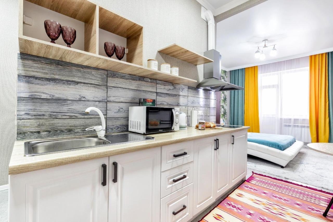 Cosy flat in the city center أستانا المظهر الخارجي الصورة